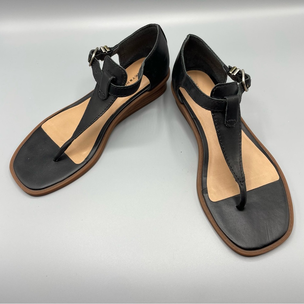 Lucky Brand Women's Black Annamae T-Strap Wedge Sandal, Size 6M